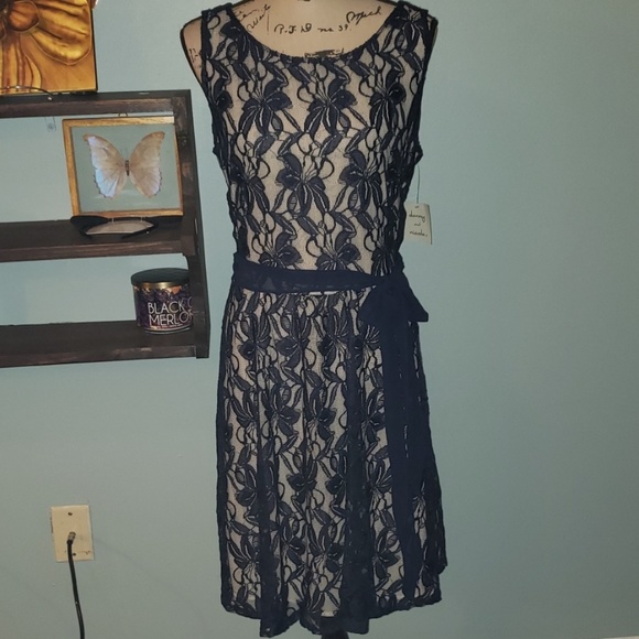 Danny & Nicole Dresses & Skirts - New Danny & Nicole Navy Lace Overlay A-Line Dress